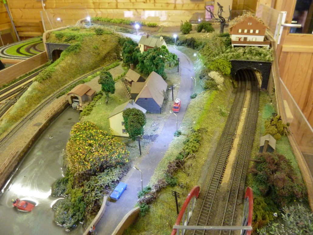 n gauge layout design